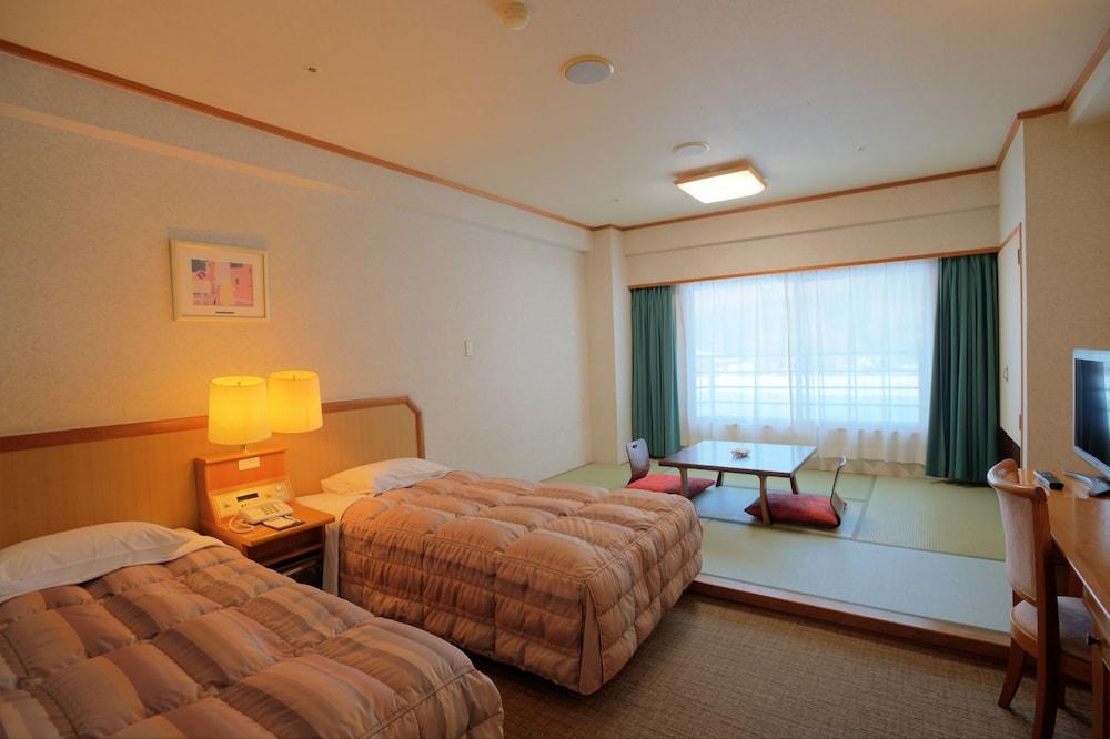 Hotel Green Plaza Хаконе Экстерьер фото